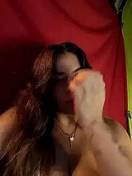 Snapshot of SexyFriends_ chatting on December 6, 2024, 11:14 pm SexyFriends online show from December 6, 2024, 11:14 pm