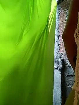 Snapshot of SexyFriends_ chatting on December 19, 2024, 6:34 pm SexyFriends online show from December 19, 2024, 6:34 pm