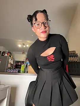 Snapshot of Lauyako chatting on October 21, 2025, 4:41 pm Lauyako online show from October 21, 2025, 4:41 pm