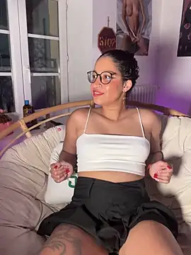 Lauyako online show from June 1, 2026, 8:21 pm