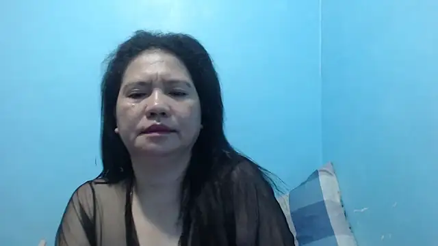 Snapshot of stacie_iris chatting on May 12, 2026, 9:34 pm stacie iris online show from May 12, 2026, 9:34 pm