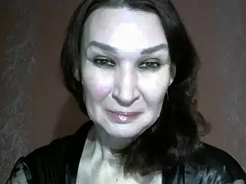 PrettyAndWild online show from December 29, 2024, 4:40 pm