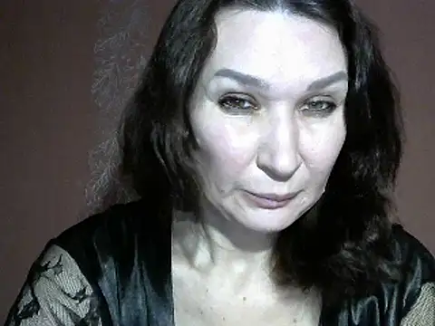 PrettyAndWild online show from February 20, 2025, 4:46 pm