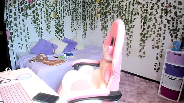 Snapshot of violeta_milleer chatting on November 13, 2025, 4:39 pm violeta milleer online show from November 13, 2025, 4:39 pm