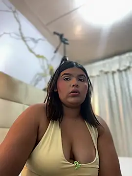 Lia sexx online show from July 27, 2026, 7:10 pm