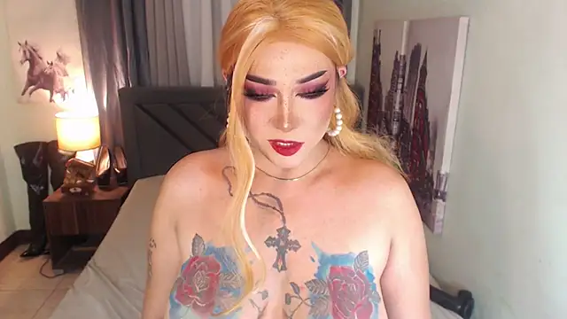 Snapshot of Transdomts4u chatting on March 22, 2025, 9:21 pm Transdomts4u online show from March 22, 2025, 9:21 pm