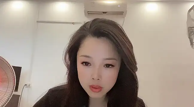 kk lele online show from January 24, 2025, 4:05 am