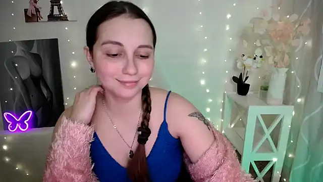 SweetPrincess  online show from March 19, 2026, 6:23 pm