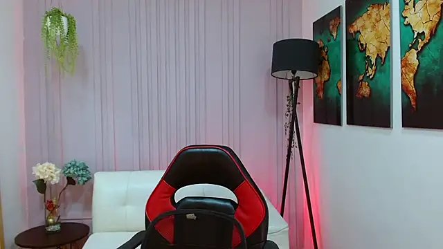 Britney taylor  online show from January 15, 2025, 10:02 pm