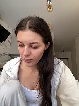 little belucci online show from January 16, 2026, 2:10 pm