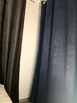  alleyesonme  online show from October 16, 2025, 4:30 pm