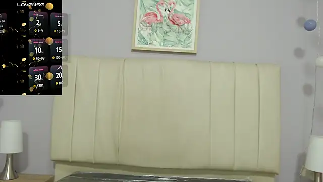 Snapshot of amy_le01 chatting on November 20, 2025, 1:44 pm amy le01 online show from November 20, 2025, 1:44 pm