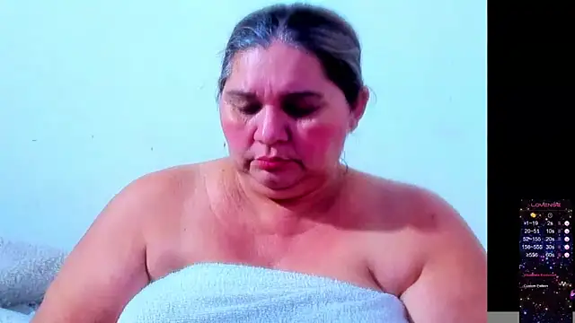 BBW Michelle online show from November 1, 2025, 2:35 am