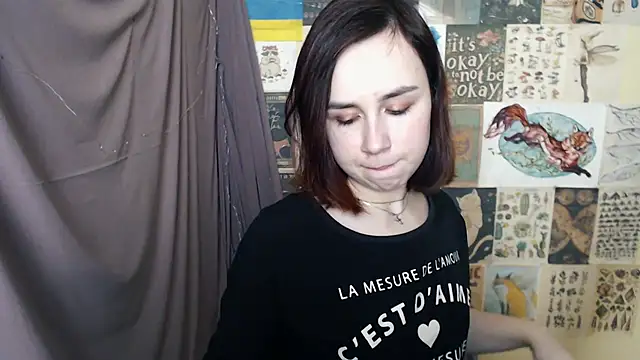 Snapshot of VeryVeryVeryShy_ chatting on January 31, 2025, 9:37 am VeryVeryVeryShy online show from January 31, 2025, 9:37 am