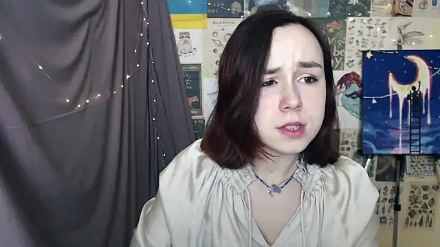 Snapshot of VeryVeryVeryShy_ chatting on February 9, 2025, 6:54 am VeryVeryVeryShy online show from February 9, 2025, 6:54 am