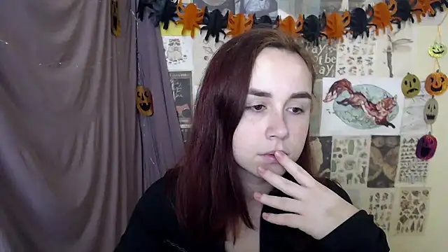 Snapshot of VeryVeryVeryShy_ chatting on October 27, 2025, 3:38 pm VeryVeryVeryShy online show from October 27, 2025, 3:38 pm