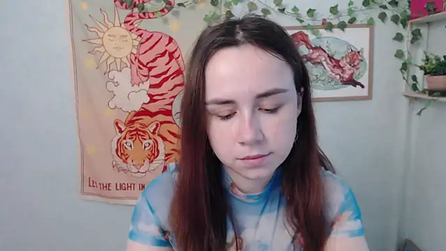 VeryVeryVeryShy  online show from May 15, 2026, 5:36 am