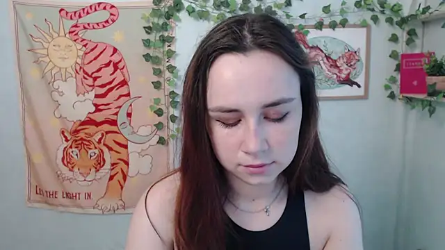 VeryVeryVeryShy  online show from May 27, 2026, 5:48 am