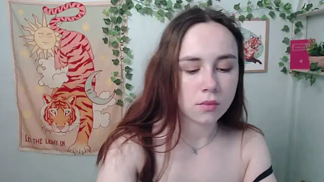 VeryVeryVeryShy  online show from May 30, 2026, 5:37 am