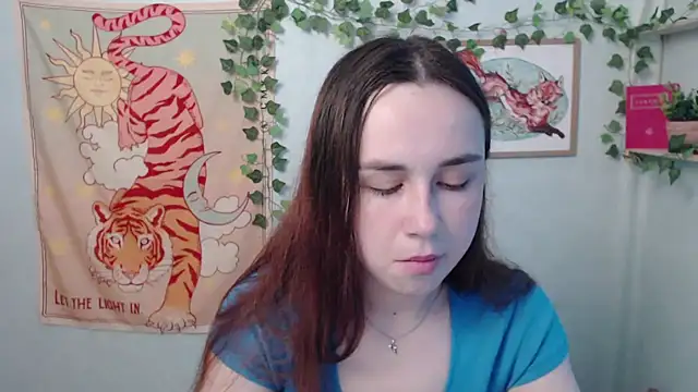 VeryVeryVeryShy  online show from June 1, 2026, 5:53 am