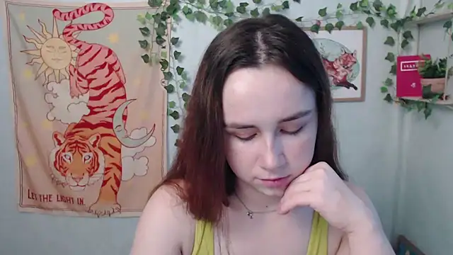 VeryVeryVeryShy  online show from June 11, 2026, 5:38 am