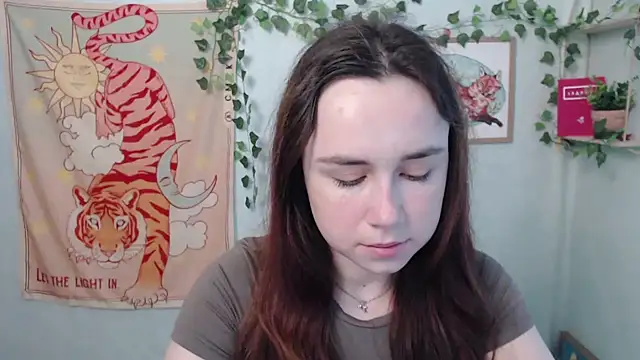 VeryVeryVeryShy  online show from June 13, 2026, 5:38 am