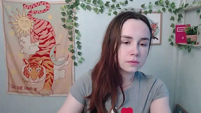 VeryVeryVeryShy  online show from June 17, 2026, 5:43 am