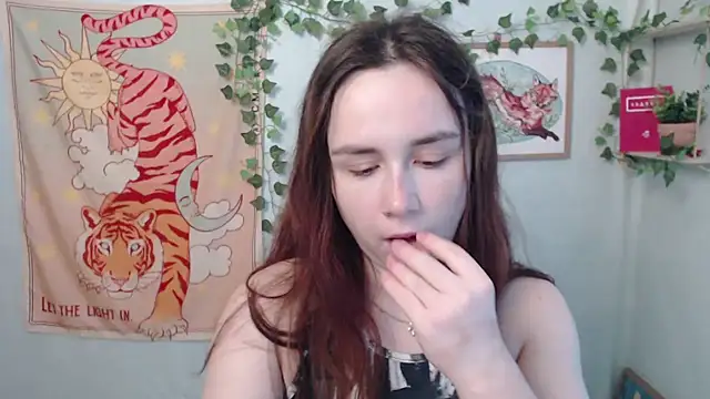 VeryVeryVeryShy  online show from June 18, 2026, 5:41 am