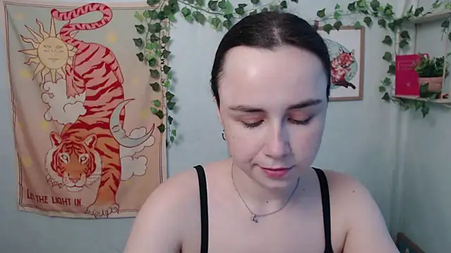 VeryVeryVeryShy  online show from June 24, 2026, 5:50 am