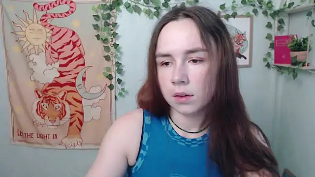 VeryVeryVeryShy  online show from July 4, 2026, 5:35 am