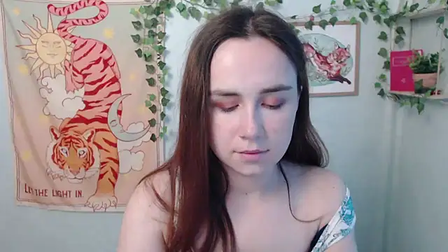 VeryVeryVeryShy  online show from July 7, 2026, 7:23 am