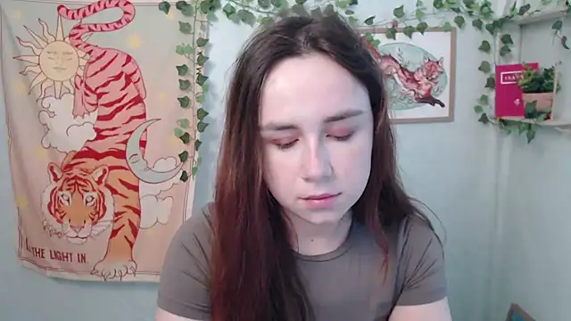 VeryVeryVeryShy  online show from July 14, 2026, 5:23 am