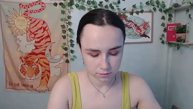 VeryVeryVeryShy  online show from July 22, 2026, 5:54 am