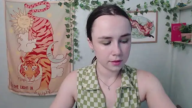 VeryVeryVeryShy  online show from July 28, 2026, 5:47 am