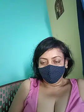 Snapshot of love_suman chatting on May 27, 2026, 6:32 am love suman online show from May 27, 2026, 6:32 am