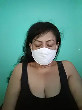 Snapshot of love_suman chatting on June 5, 2026, 11:05 am love suman online show from June 5, 2026, 11:05 am