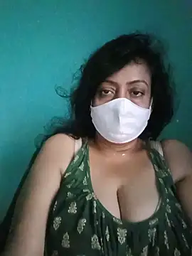 Snapshot of love_suman chatting on June 19, 2026, 12:26 am love suman online show from June 19, 2026, 12:26 am