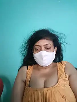 Snapshot of love_suman chatting on June 23, 2026, 3:59 am love suman online show from June 23, 2026, 3:59 am
