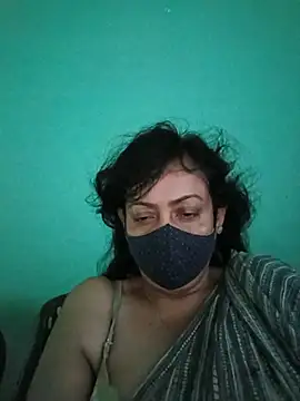 Snapshot of love_suman chatting on July 13, 2026, 12:57 am love suman online show from July 13, 2026, 12:57 am