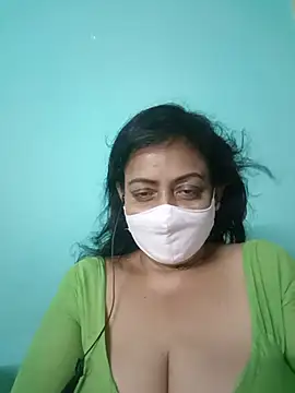 Snapshot of love_suman chatting on July 28, 2026, 2:05 pm love suman online show from July 28, 2026, 2:05 pm