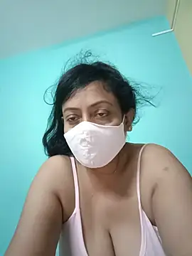 Snapshot of love_suman chatting on July 29, 2026, 4:38 pm love suman online show from July 29, 2026, 4:38 pm