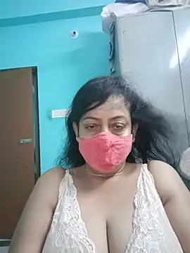 Snapshot of love_suman chatting on August 1, 2026, 11:53 am love suman online show from August 1, 2026, 11:53 am