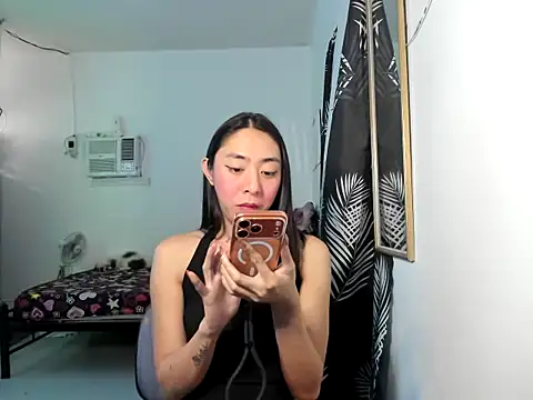 ErikaJayne4u online show from January 13, 2026, 5:24 am