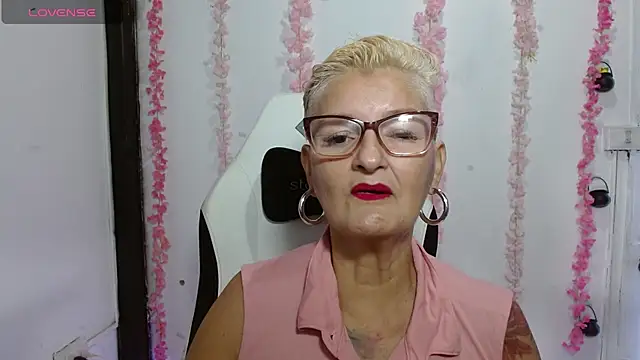 bety-cum2 online show from July 3, 2026, 12:44 pm