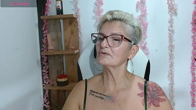bety-cum2 online show from July 26, 2026, 12:52 am