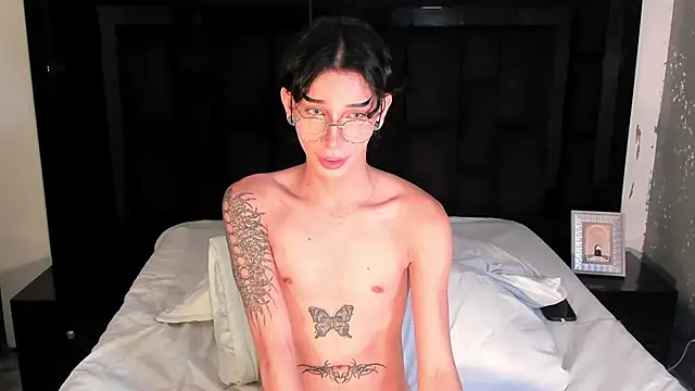 Snapshot of AndyWiilliams chatting on February 2, 2025, 11:53 pm AndyWiilliams online show from February 2, 2025, 11:53 pm