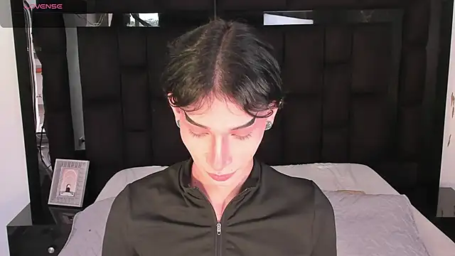 Snapshot of AndyWiilliams chatting on February 24, 2025, 8:58 pm AndyWiilliams online show from February 24, 2025, 8:58 pm