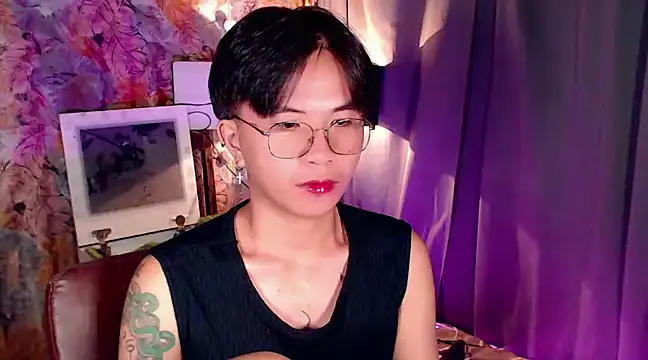 Sexy Handsome Drex online show from January 4, 2025, 11:43 am