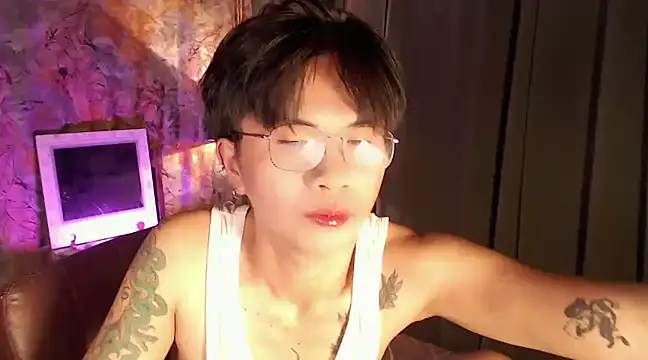 Sexy Handsome Drex online show from January 22, 2025, 8:51 am