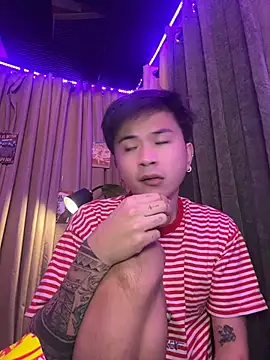 Sexy Handsome Drex online show from April 21, 2026, 3:17 pm